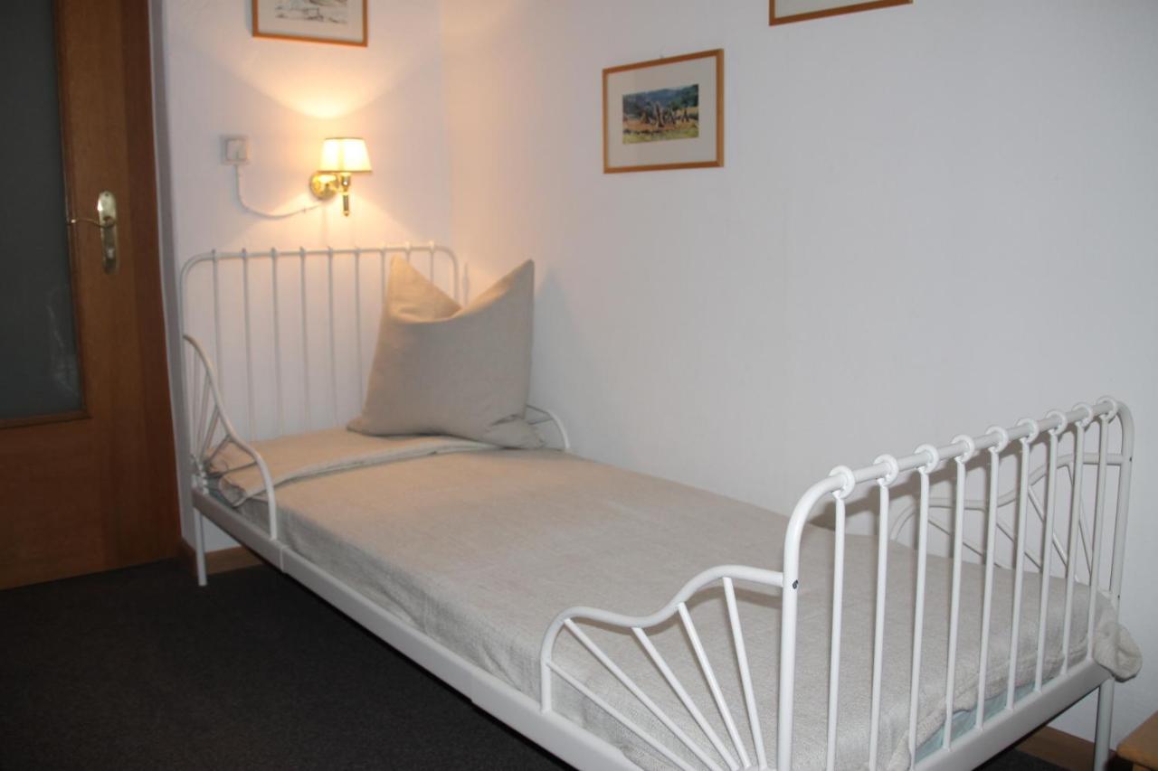 Hotel Garni Brunnenhof Caldaro Esterno foto