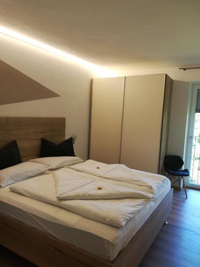 Hotel Garni Brunnenhof Caldaro Esterno foto