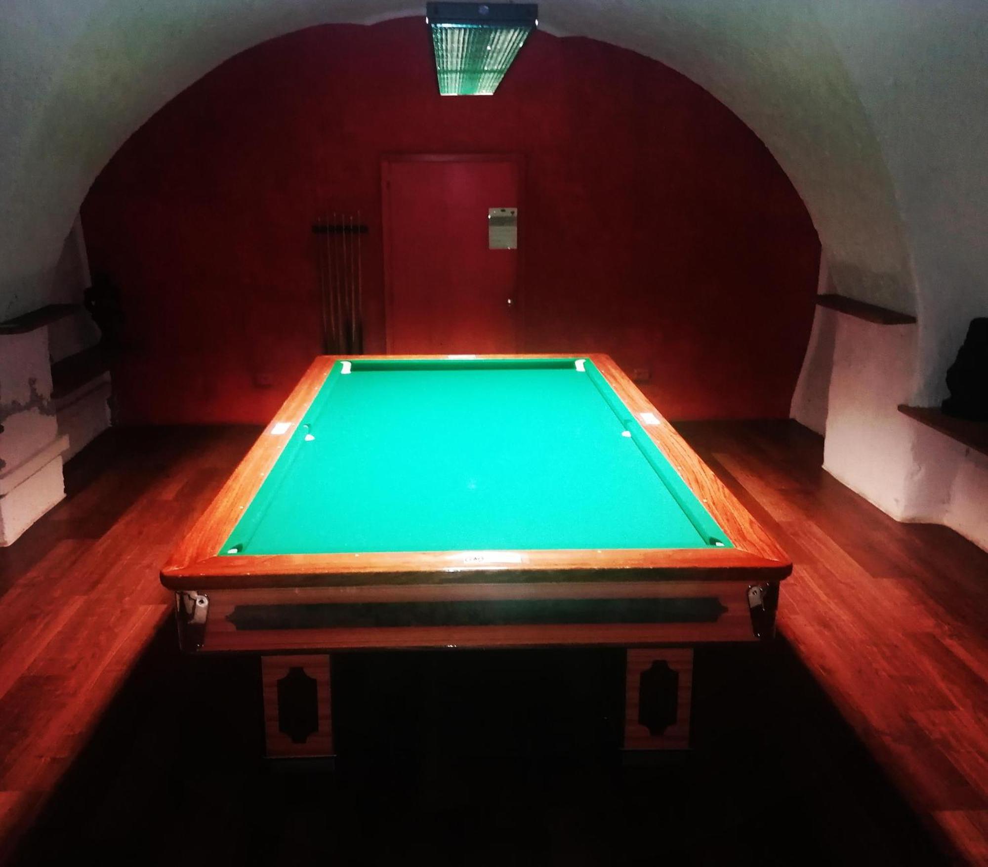 Hotel Garni Brunnenhof Caldaro Esterno foto