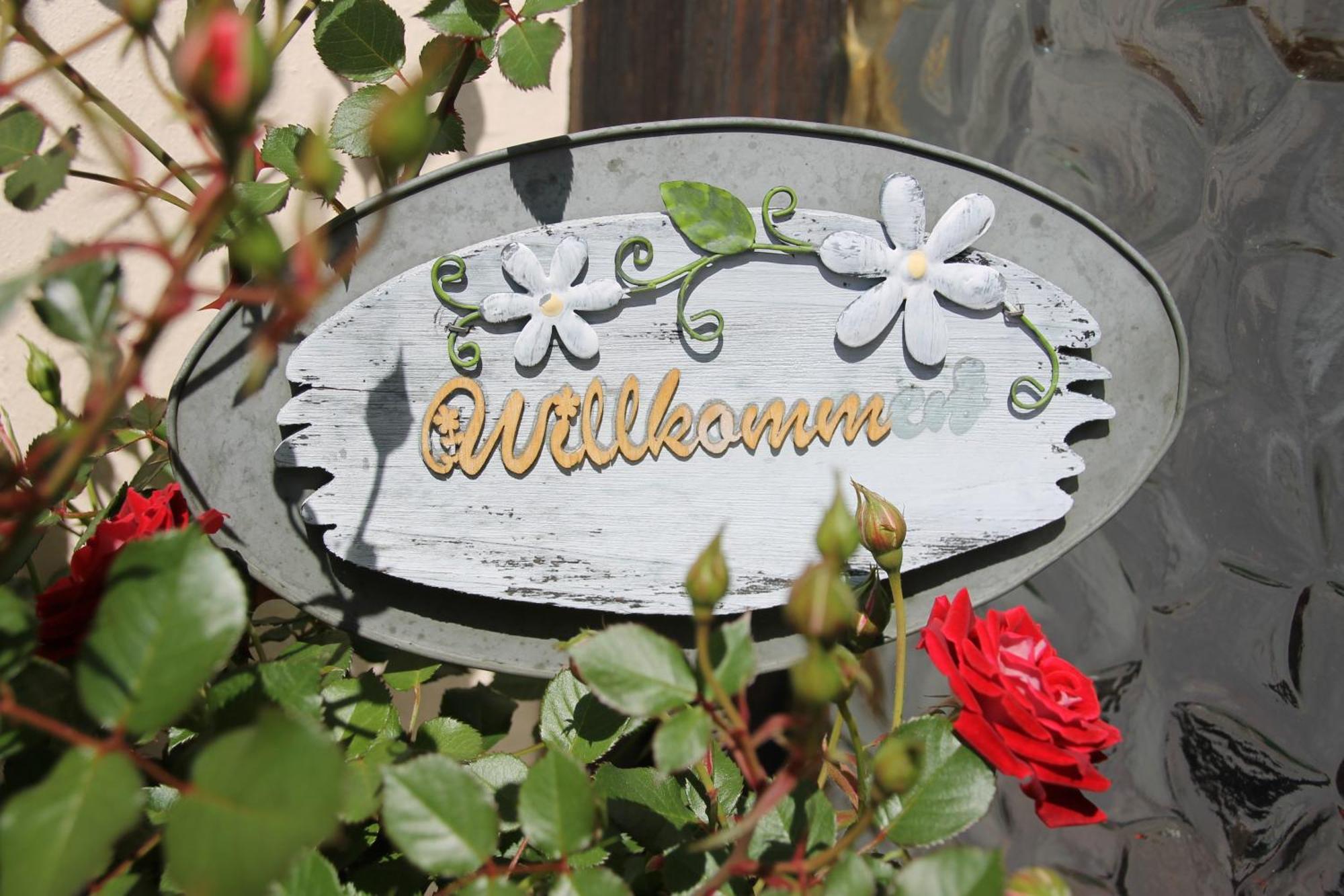 Hotel Garni Brunnenhof Caldaro Esterno foto
