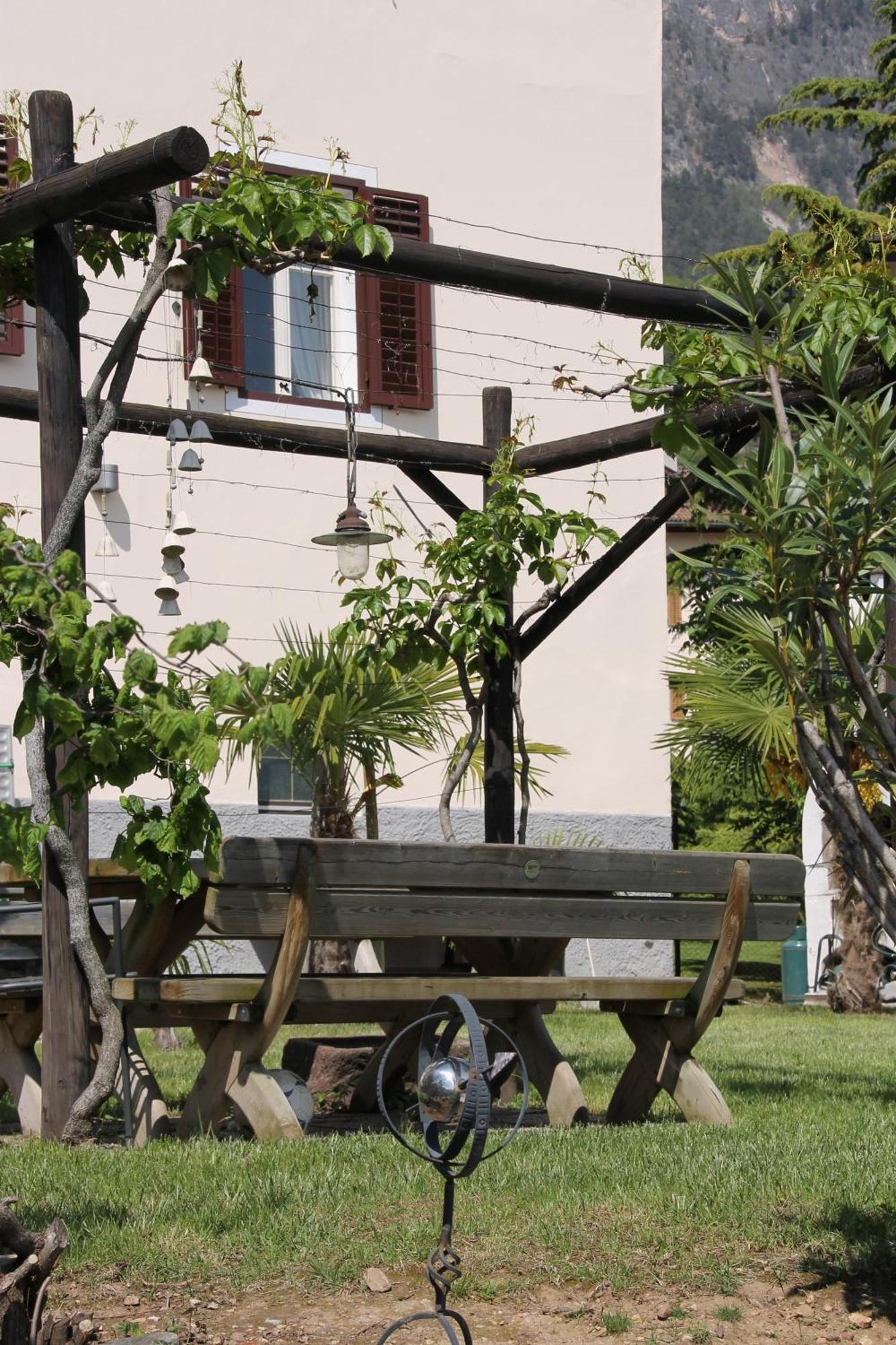 Hotel Garni Brunnenhof Caldaro Esterno foto