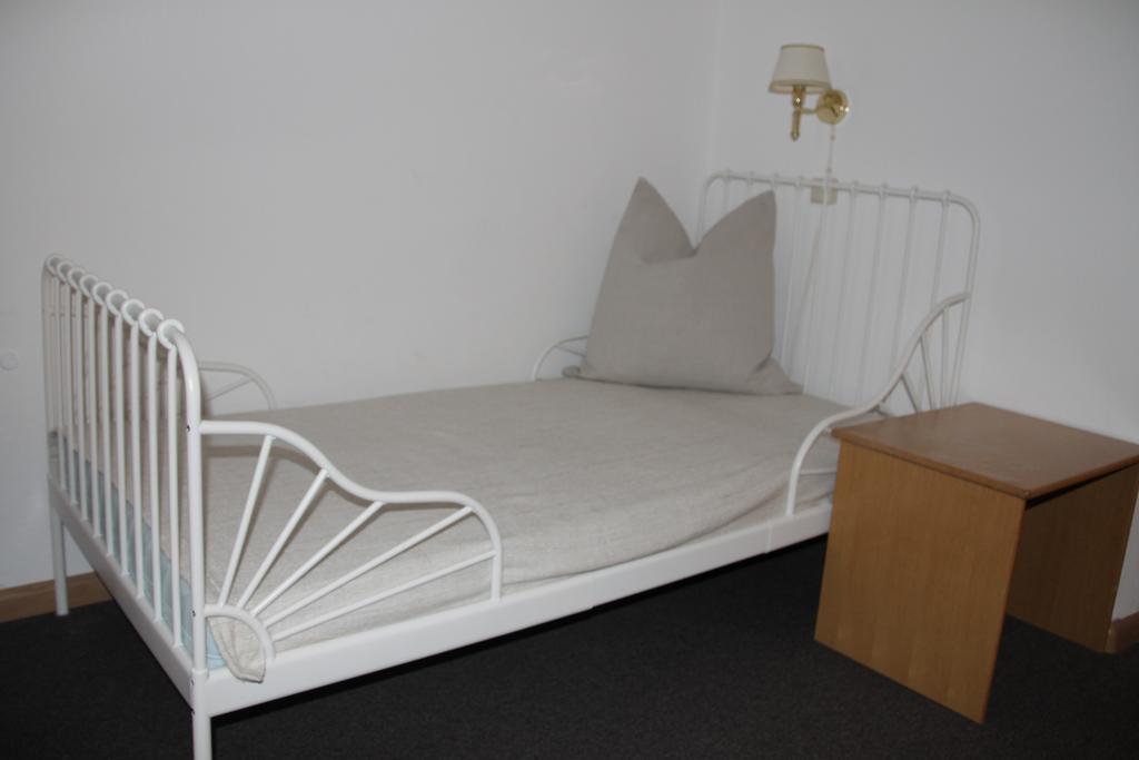 Hotel Garni Brunnenhof Caldaro Esterno foto