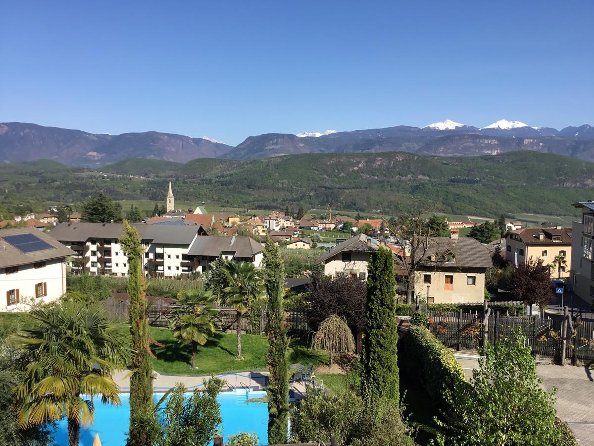 Hotel Garni Brunnenhof Caldaro Esterno foto